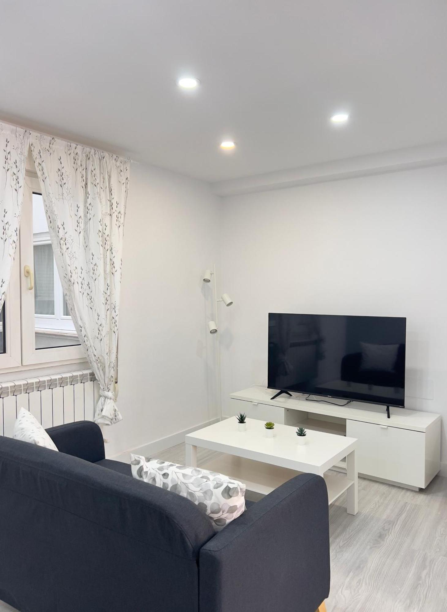 Apartamento Principe Gijon Bagian luar foto