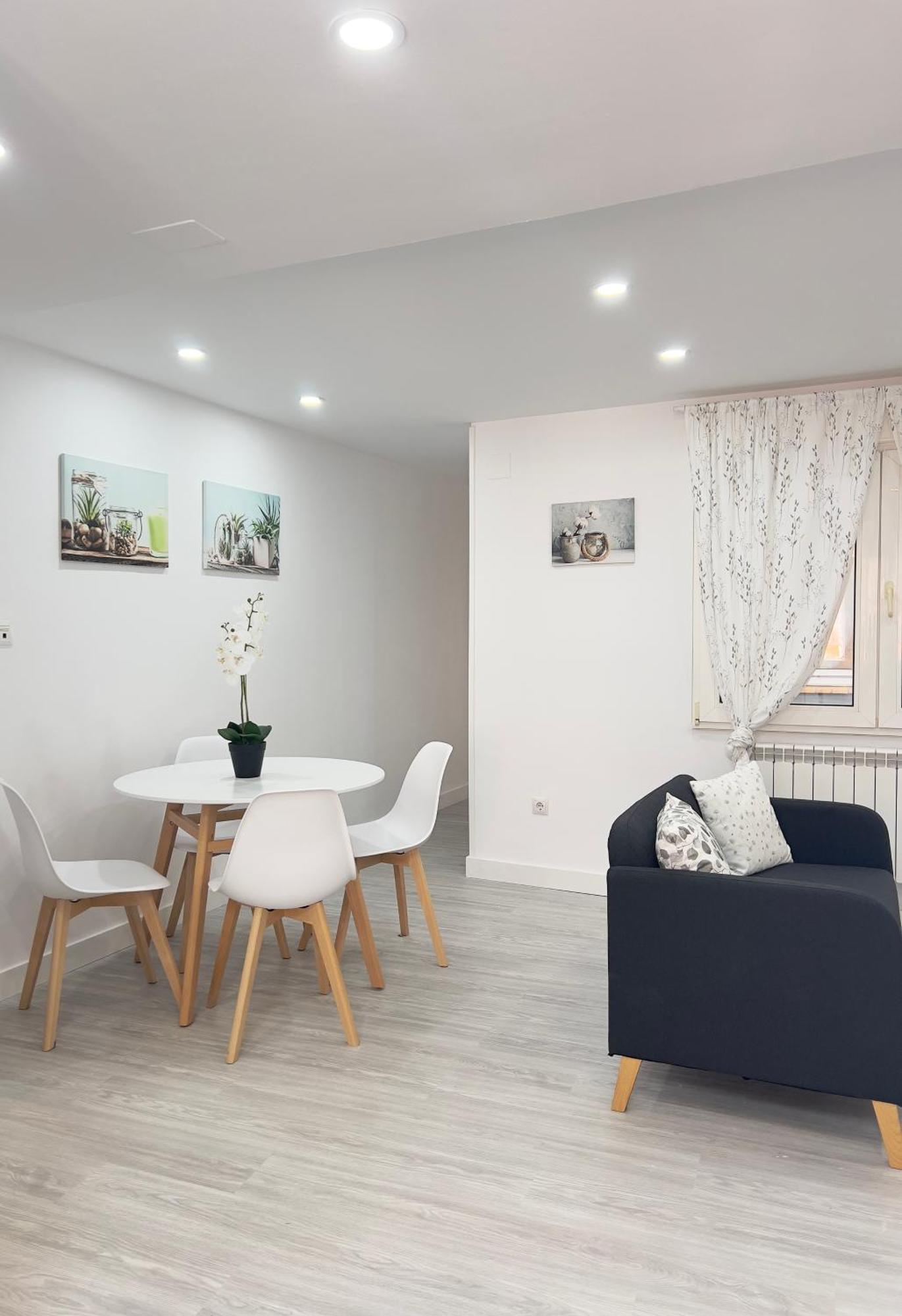 Apartamento Principe Gijon Bagian luar foto